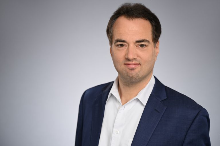 Jakob R&ouml;&szlig;